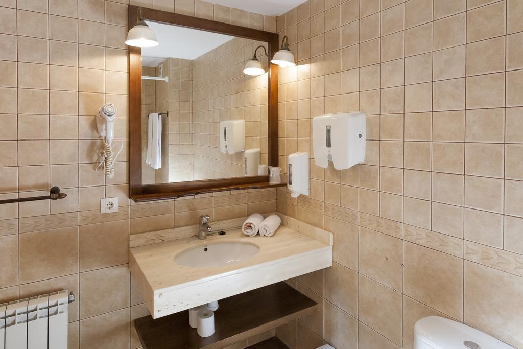 Hotel Fonda Merce Llivia Zewnętrze zdjęcie