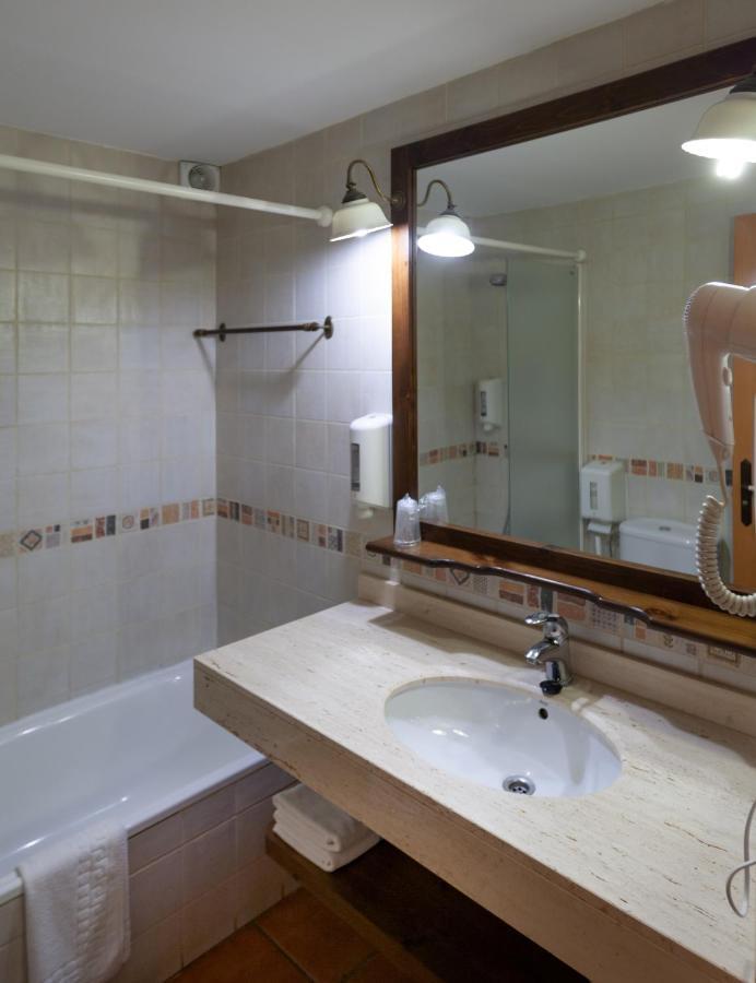 Hotel Fonda Merce Llivia Zewnętrze zdjęcie