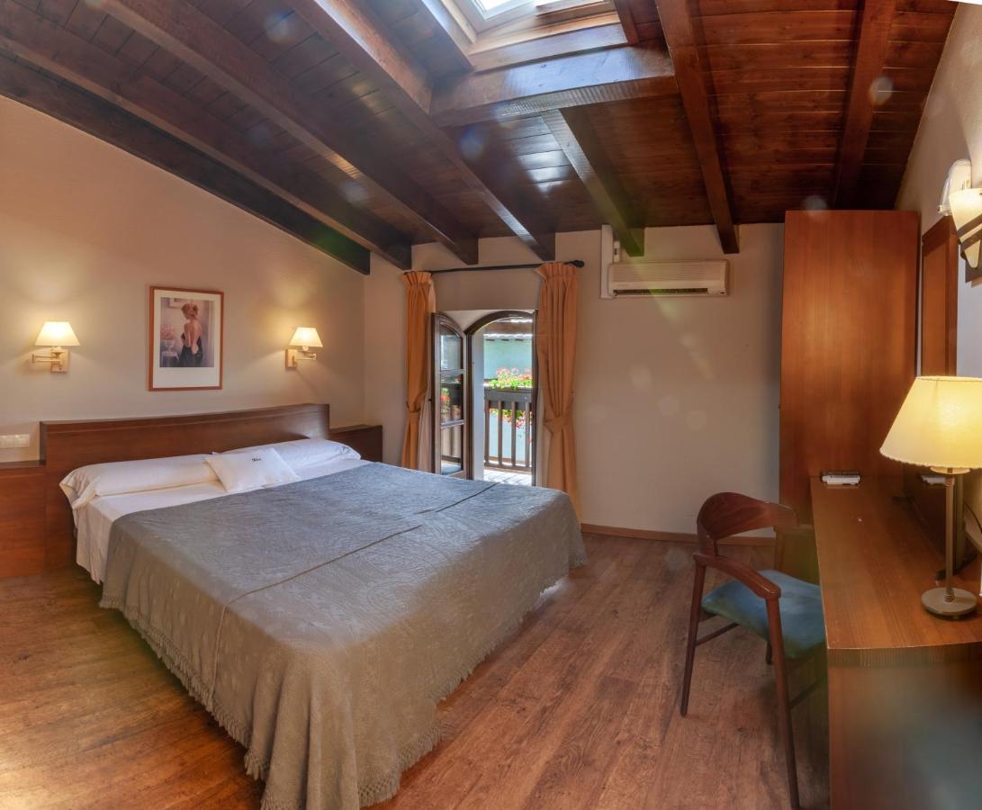 Hotel Fonda Merce Llivia Zewnętrze zdjęcie