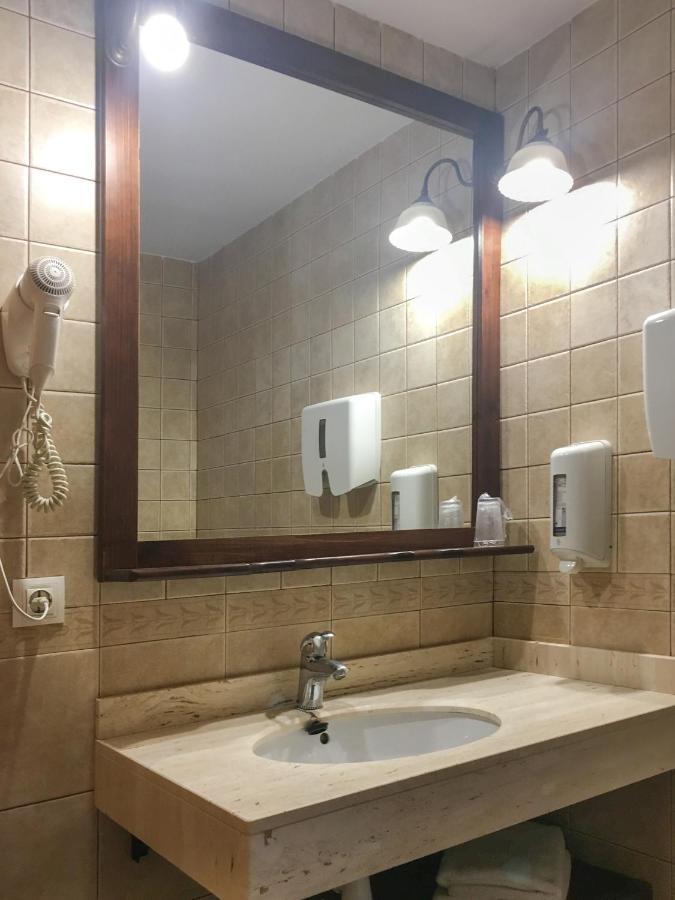 Hotel Fonda Merce Llivia Zewnętrze zdjęcie