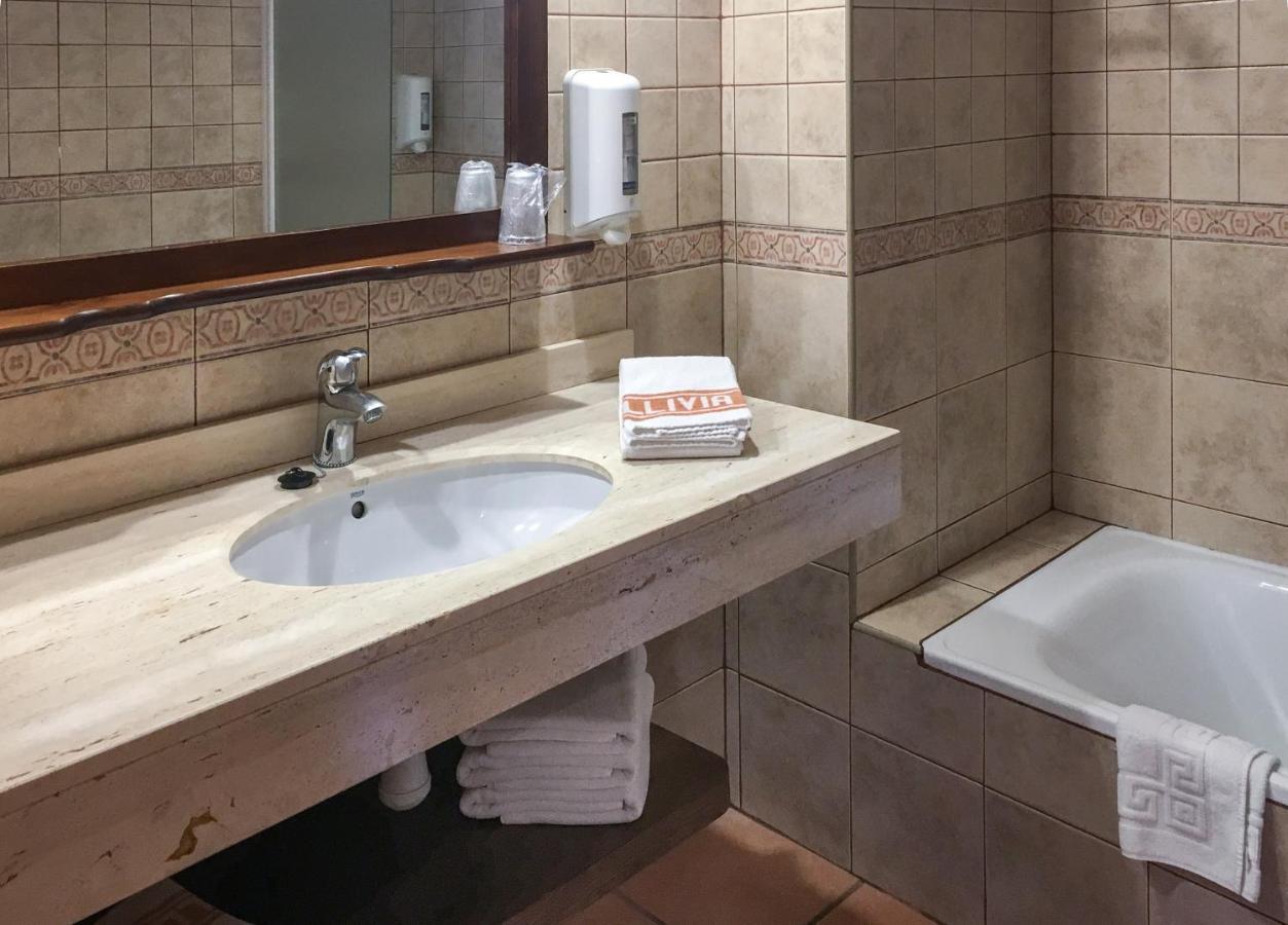 Hotel Fonda Merce Llivia Zewnętrze zdjęcie
